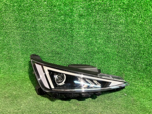 FAR DESNA STRANA HYUNDAI ELANTRA VI REDIZAJN