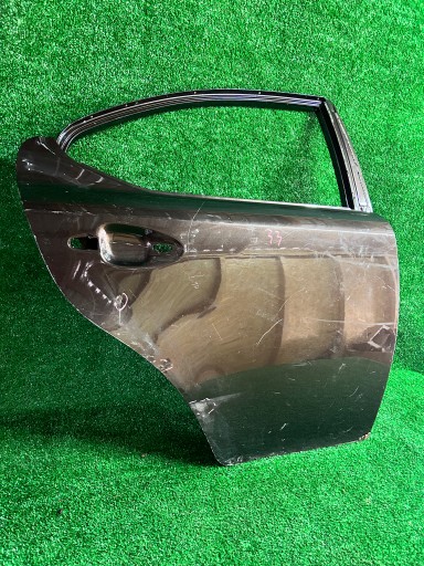 VRATA ZADNJI ZADNJA DESNA LEXUS IS II 05- NR.33