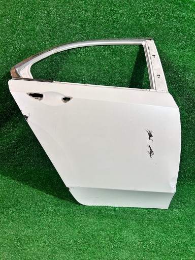 VRATA ZADNJA DESNA HONDA ACCORD VIII NR.215