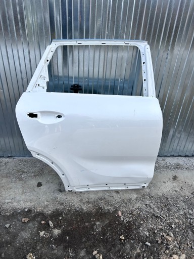 VRATA ZADNJA DESNA KIA SORENTO III NR.0