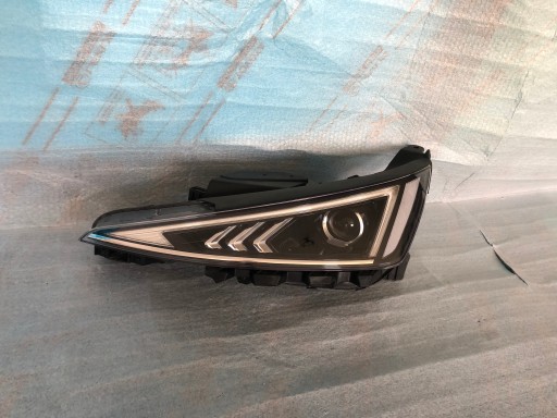 FAR LIJEVA STRANA HYUNDAI ELANTRA NR.00