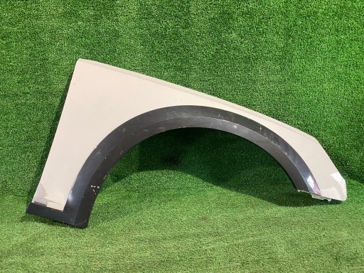 BLATOBRAN PREDNJA STRANA DESNA AUDI A4 B9 REDIZAJN ALLROAD NR.51