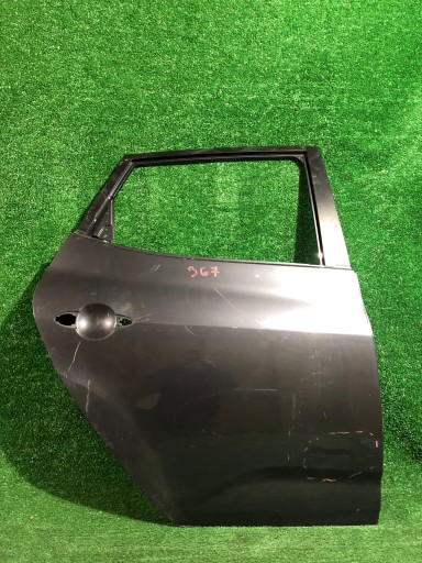 VRATA DESNA  ZADNJA STRANA ZADNJI KIA VENGA NR.367