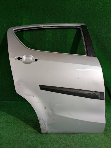 VRATA ZADNJA DESNA STRANA ZADNJI SUZUKI SPLASH OPEL AGILA NR.3162