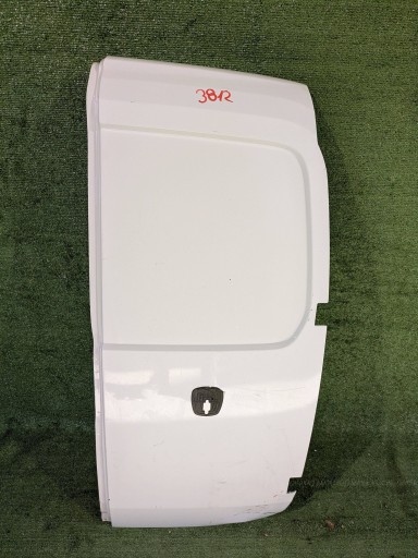 VRATA ZADNJA DESNA STRANA ZADNJI FIAT FIORINO NEMO BIPPER QUBO NR.3812