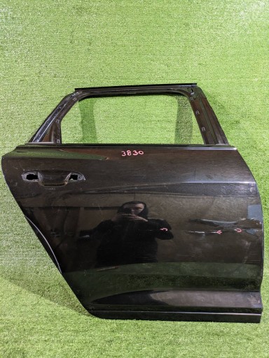 VRATA ZADNJA DESNA STRANA ZADNJI AUDI A6 C8 KARAVAN ALLROAD NR.3830