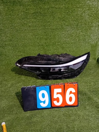 FAR LIJEVA STRANA PREDNJA HYUNDAI ELANTRA VII REDIZAJN 24- FULL LED NR.956