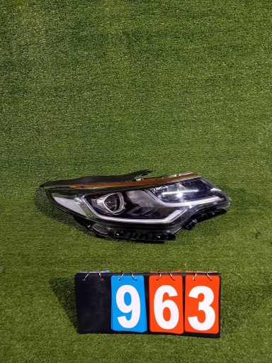 FAR DESNA STRANA PREDNJA KIA OPTIMA IV REDIZAJN LEČA NR.963