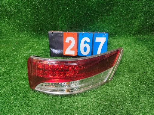 LAMPA FAR ZADNJI ZADNJA  DESNA STRANA TOYOTA AVENSIS T27 LIMUZINA / SEDAN NR.L267