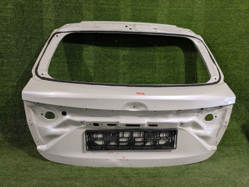 GEPEK ZADNJA  ZADNJI GEPEKA TOYOTA AVENSIS T27 KARAVAN REDIZAJN T29 16- NR.K402