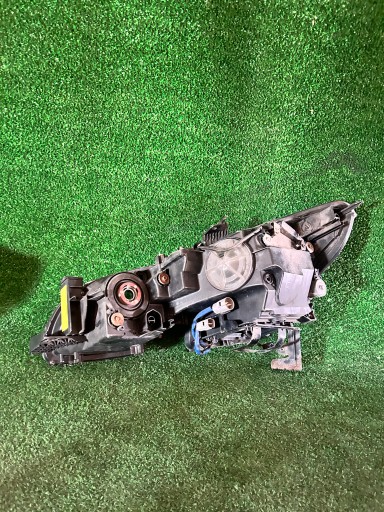 FAR DESNA STRANA LEXUS GS III XENON