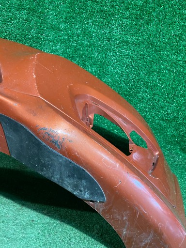 BRANIK PREDNJA STRANA VOLVO C30 REDIZAJN 10-12 NR.2990