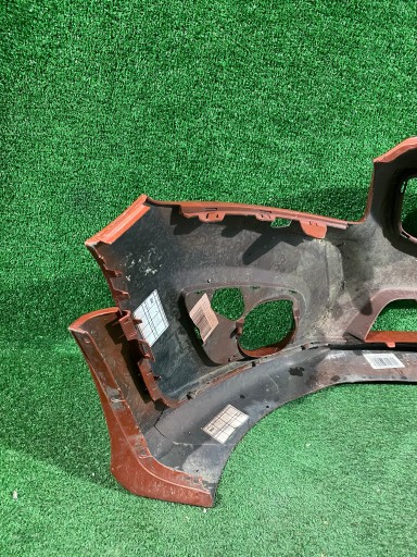 BRANIK PREDNJA STRANA VOLVO C30 REDIZAJN 10-12 NR.2990