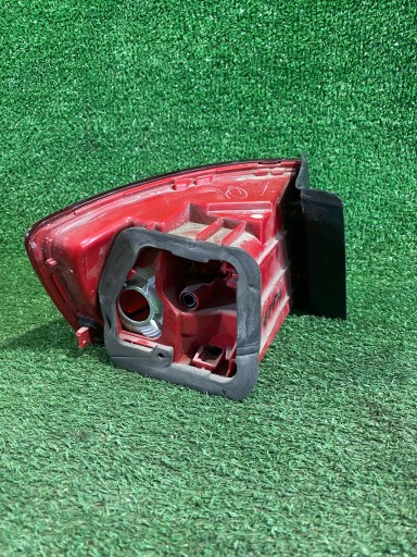 LAMPA FAR ZADNJA DESNA STRANA VW JETTA 5C LAMPA FAR ZADNJA DESNA STRANA VW JETTA 5C