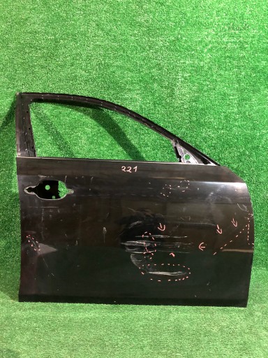 VRATA PREDNJA STRANA DESNA BMW 5 E60 E61 NR.221 VRATA PREDNJA STRANA DESNA BMW 5 E60 E61 NR.221