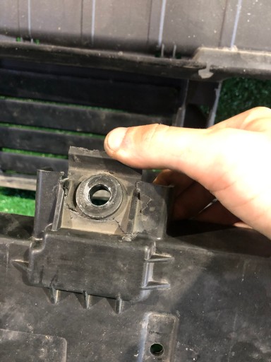 KUČIŠTE VEZNI LIM PREDNJA STRANA POJAČANJE FORD EDGE MK2 2.0 NR.0155
