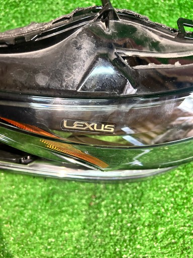 STAKLO FARA DESNA STRANA LEXUS LS 18-