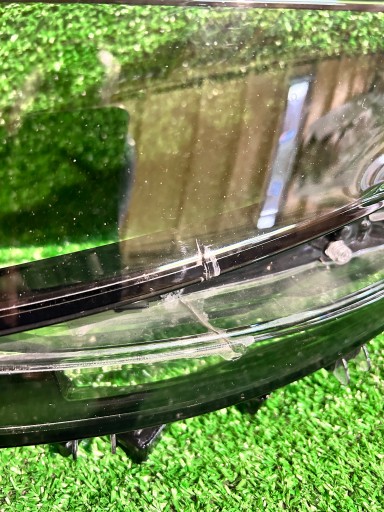 STAKLO FARA LIJEVA STRANA LEXUS LS 18-