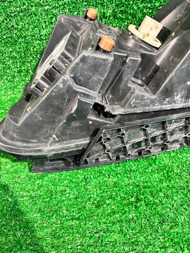 FAR DESNA STRANA DODGE CHARGER XENON 15- NR.54