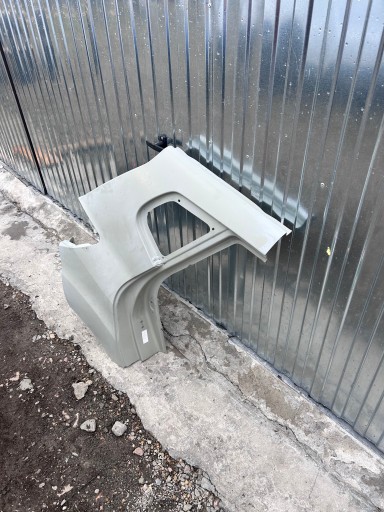 BLATOBRAN DESNA STRANA ZADNJI HYUNDAI IX20 KIA VENGA NR.995