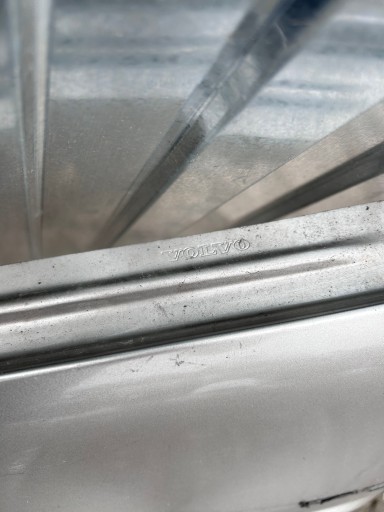 BLATOBRAN PREDNJA STRANA DESNA VOLVO XC70 II NR.0