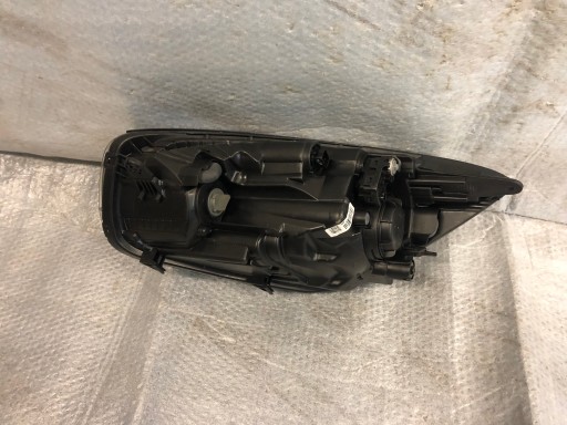 FAR DESNA STRANA LAMPA KIA PICANTO II NOVO NR.R00 FAR DESNA STRANA LAMPA KIA PICANTO II NOVO NR.R00