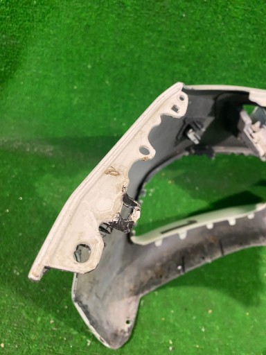 BRANIK PREDNJA STRANA BMW 5 G30 G31 M-PAKET NR.Z3993 BRANIK PREDNJA STRANA BMW 5 G30 G31 M-PAKET NR.Z3993