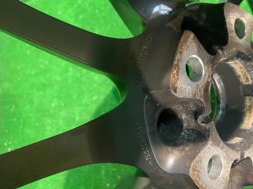 ALUMINIJSKA FELGA ALFA ROMEO 17” 7,5 ET33 NR.F047