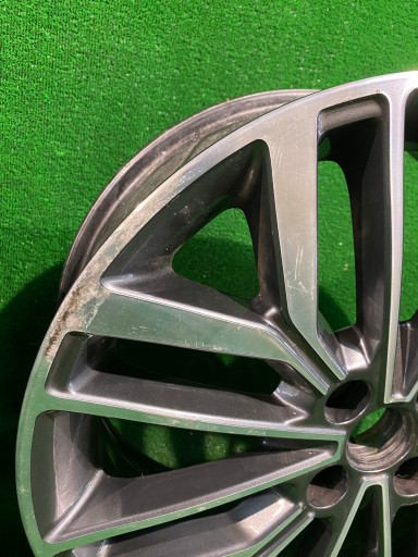 ALUMINIJSKA FELGA KIA STONIC RIO 17” 6,5J ET49 NR.F050 ALUMINIJSKA FELGA KIA STONIC RIO 17” 6,5J ET49 NR.F050