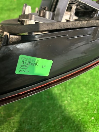 LAMPA FAR ZADNJI ZADNJA  LIJEVA STRANA VOLVO S80 NR:100