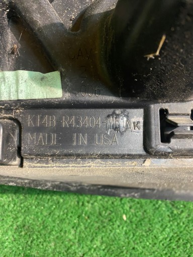 SPOJLER DODATAK GEPEKA ZADNJE FORD EDGE MK2 REDIZAJN 18- NR.004 SPOJLER DODATAK GEPEKA ZADNJE FORD EDGE MK2 REDIZAJN 18- NR.004