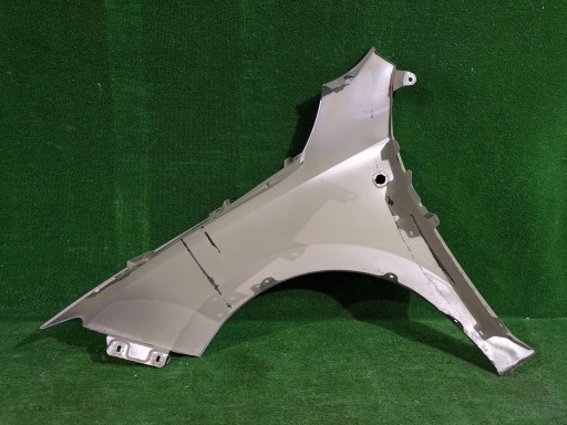 BLATOBRAN PREDNJA STRANA DESNA SKODA RAPID SEAT TOLEDO IV 12- NR.122