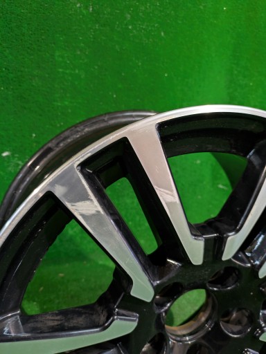 ALUMINIJSKA FELGA VOLVO V40 16