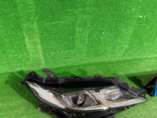 FAR DESNA STRANA TOYOTA CAMRY VIII FULL LED 81110-33A20 NR.757