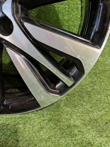 ALUMINIJSKA FELGA RENAULT ESPACE TALISMAN 19