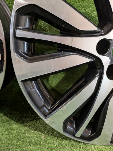 ALUMINIJSKA FELGA RENAULT ESPACE TALISMAN 19