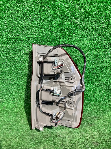 LAMPA FAR ZADNJA ZADNJI DESNA STRANA FORD RANGER III LAMPA FAR ZADNJA ZADNJI DESNA STRANA FORD RANGER III