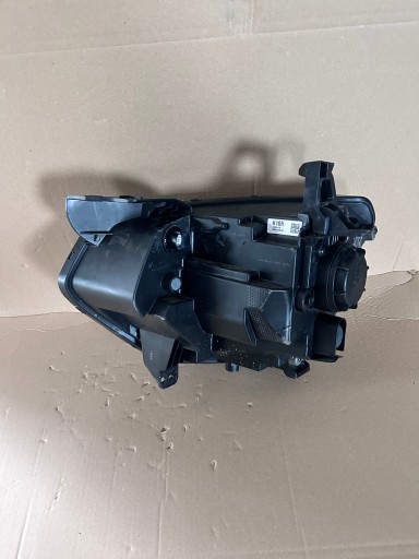 FAR DESNA STRANA KIA NIRO II FULL LED KOMPLETNA NR.R044