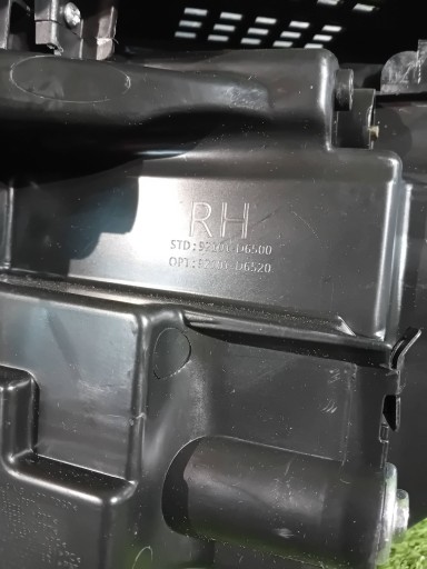 FAR DESNA STRANA PREDNJA KIA OPTIMA IV REDIZAJN LEČA NR.963