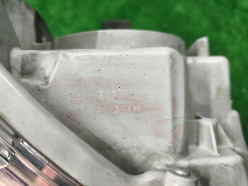 FAR DESNA STRANA PREDNJA TOYOTA CAMRY USA 11- NR.1154