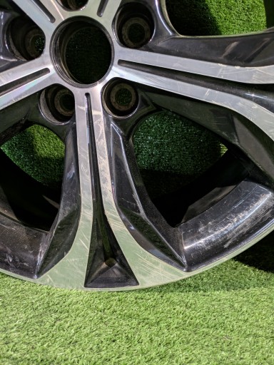 ALUMINIJSKA FELGA TOYOTA 20” HIGHLANDER LEXUS GS RX NX NR.196