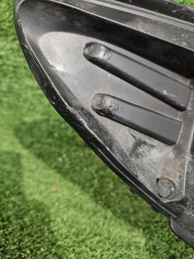 FAR LIJEVA STRANA PREDNJA HYUNDAI ELANTRA VI 15- LED NR.R1775