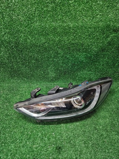 FAR LIJEVA STRANA PREDNJA HYUNDAI ELANTRA VI 15- LED NR.1766