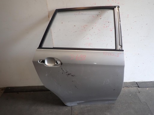 VRATA ZADNJI ZADNJA DESNA TOYOTA VERSO S 2011-