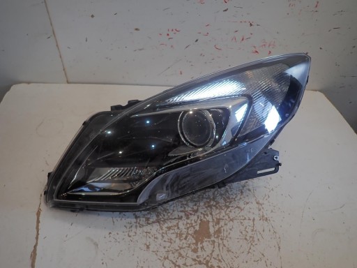 LAMPA FAR PREDNJI LIJEVI OPEL ZAFIRA C 2012-