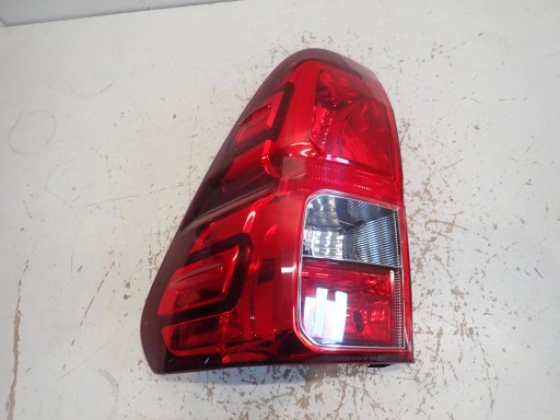 LAMPA FAR ZADNJI ZADNJA  LIJEVI TOYOTA HILUX 2015-