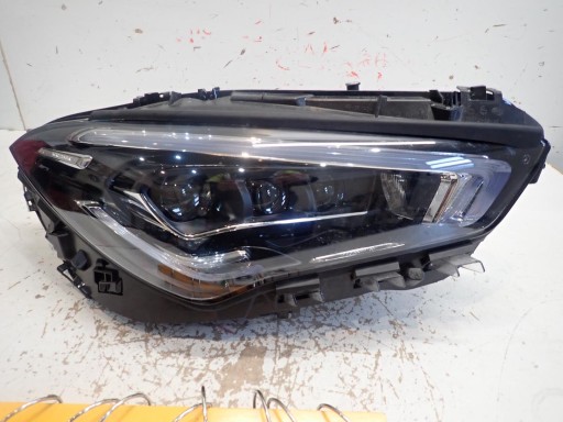 LAMPA FAR PREDNJI DESNI MERCEDES CLA W118 FULL LED 2019-