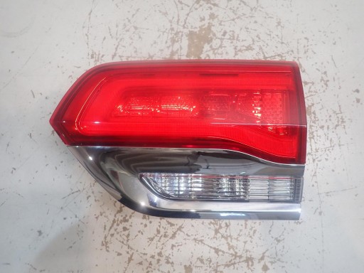 LAMPA FAR ZADNJI ZADNJA  DESNI JEEP CHEROKEE WK2 2014-