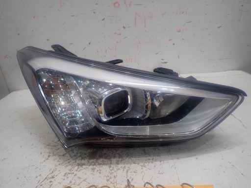 LAMPA FAR PREDNJI DESNI HYUNDAI SANTA FE 12-15 BI-XENON