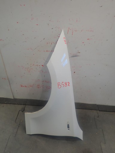 BLATOBRAN PREDNJI LIJEVI BMW 1 E82 E87 E88 04-12